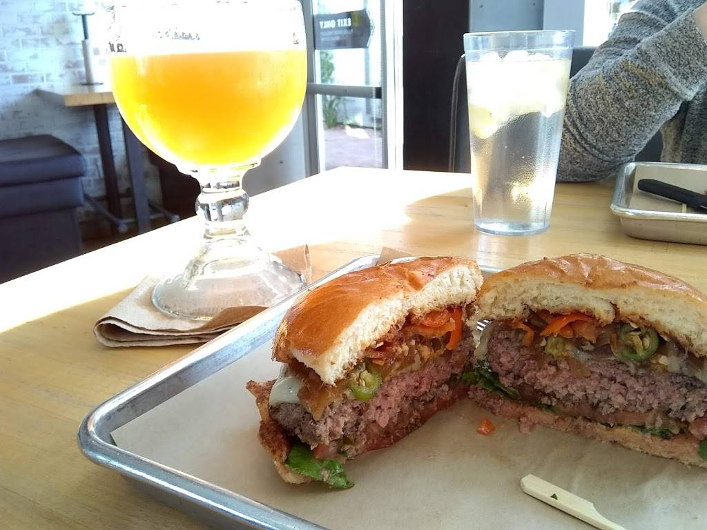 Hopdoddy Burger Bar | restaurant | 2033 E Camelback Rd Suite A13, Phoenix, AZ 85016, USA | 6022422337 OR +1 602-242-2337