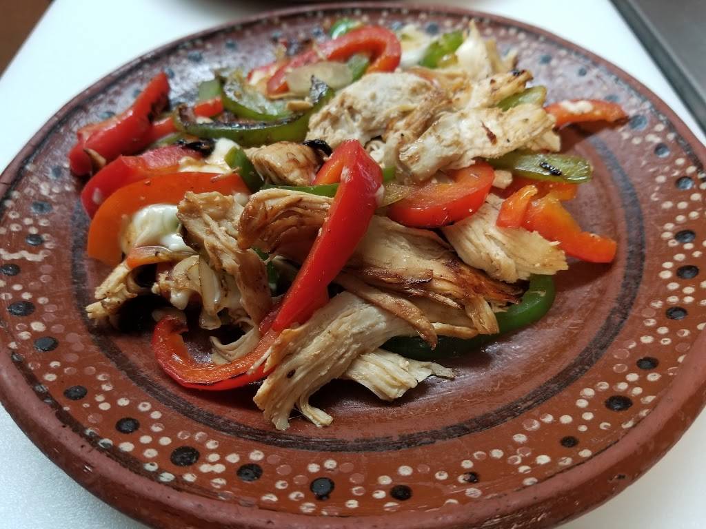 Mr. Azteca | restaurant | 7349 Rue St-Hubert, Montréal, QC H2R 2N4, Canada | 4383873876 OR +1 438-387-3876