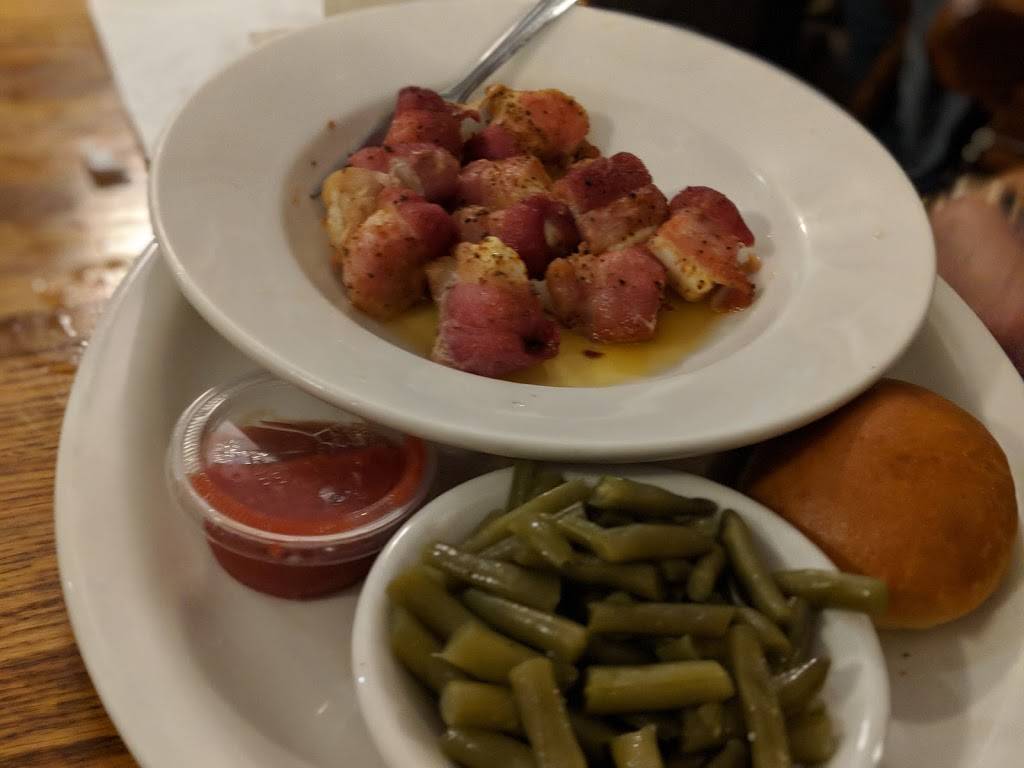 Lambert Seafood | restaurant | 10825 Lanham Severn Rd, Glenn Dale, MD 20769, USA | 3012622206 OR +1 301-262-2206