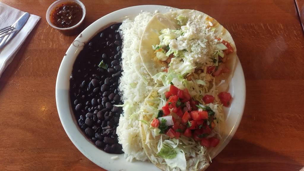 Baja Fish Tacos | restaurant | 171 E 17th St, Costa Mesa, CA 92627, USA | 9495488487 OR +1 949-548-8487