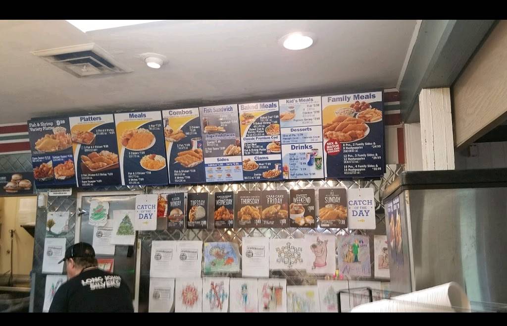 Long John Silvers | restaurant | 1101 State St, Gassaway, WV 26624, USA | 3043645910 OR +1 304-364-5910