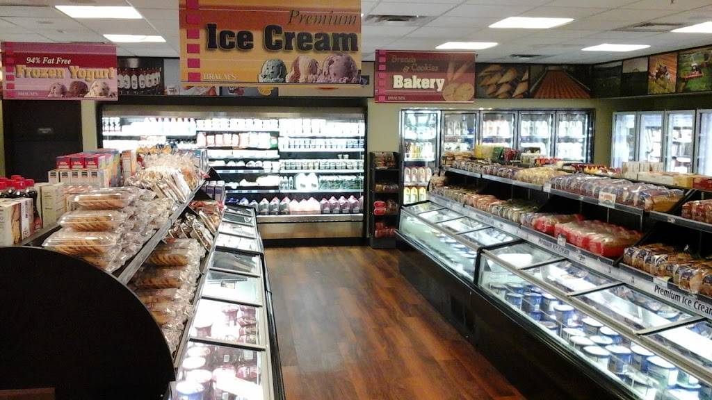 Braums Ice Cream & Burger Restaurant | restaurant | 1110 E, US-377, Granbury, TX 76048, USA | 8175737671 OR +1 817-573-7671