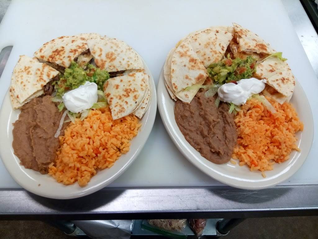 Don Raffas Mexican restaurant | restaurant | 523 Grand Ave, Bacliff, TX 77518, USA | 2815494660 OR +1 281-549-4660