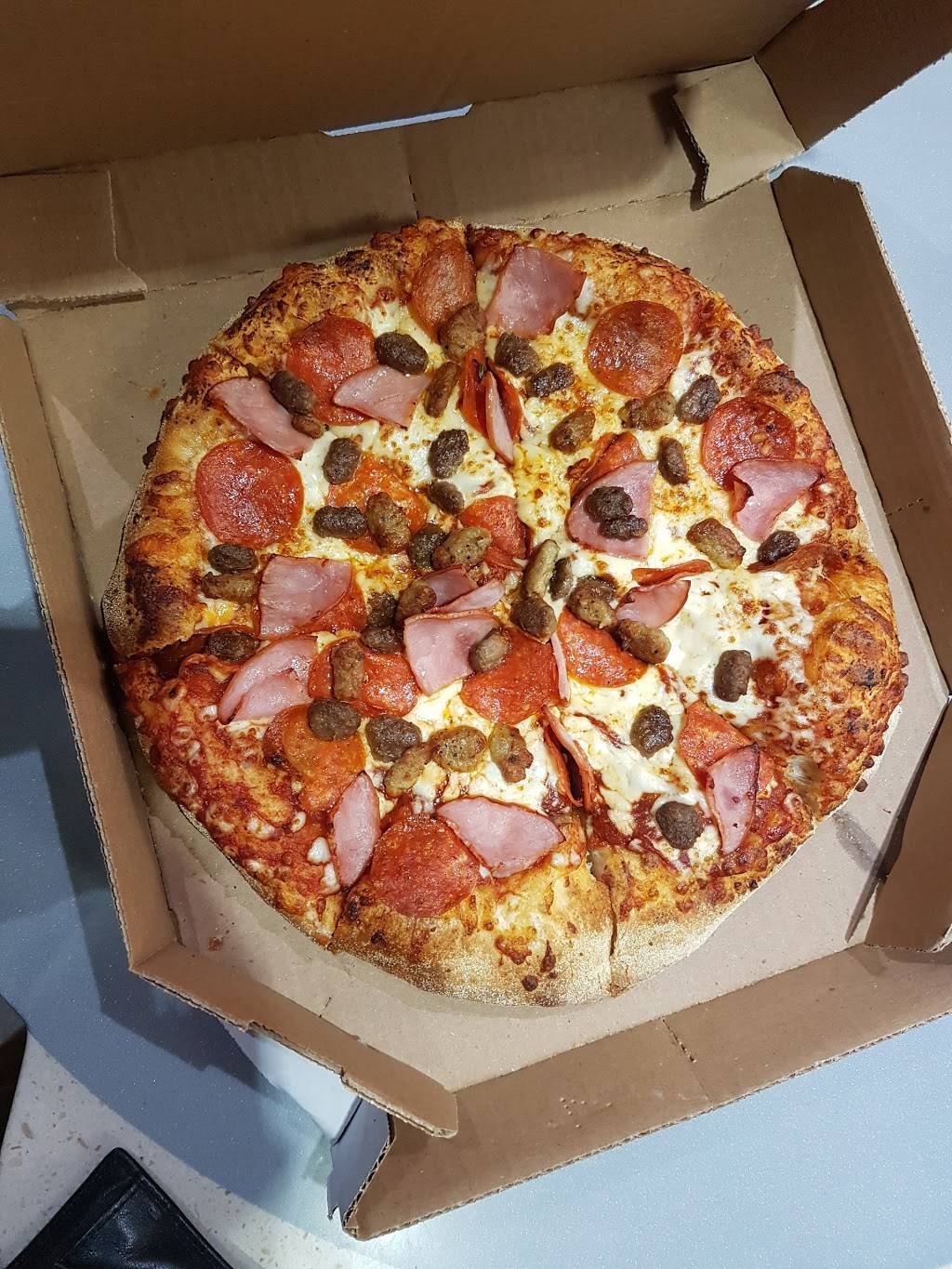 Dominos Pizza | meal delivery | 1906 Jane St, North York, ON M9N 2T8, Canada | 6477777775 OR +1 647-777-7775