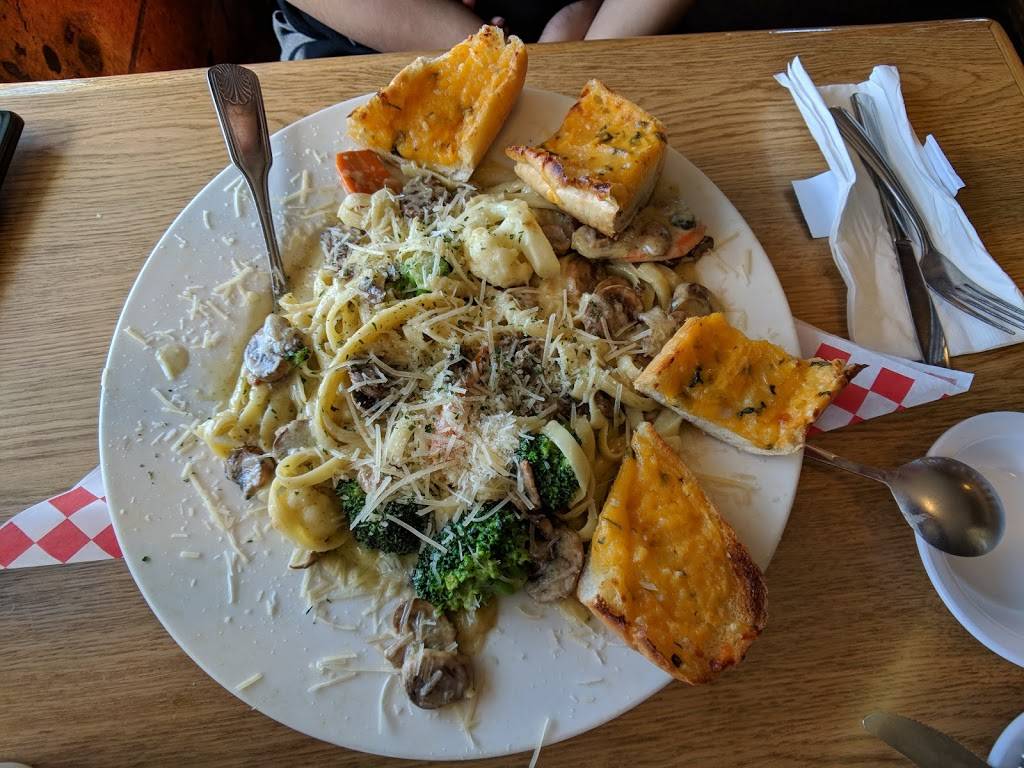 Wallys Chowder House Broiler | restaurant | 22531 Marine View Dr S, Des Moines, WA 98198, USA | 2068788140 OR +1 206-878-8140