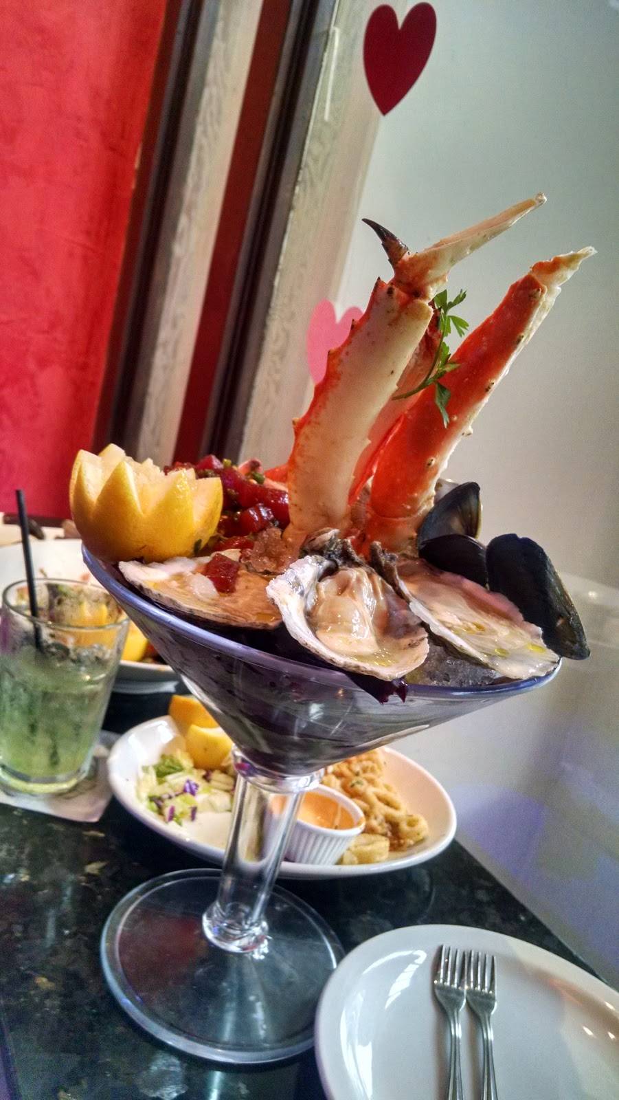 Bar Celona, East Colorado Boulevard, Pasadena, CA | restaurant | 38 E Colorado Blvd, Pasadena, CA 91105, USA | 6264051000 OR +1 626-405-1000