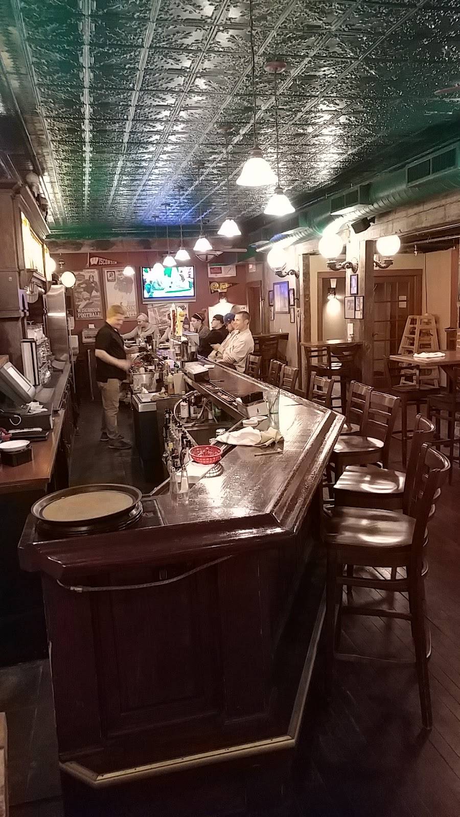 Avantis Italian Restaurant & Pub | restaurant | 119 S Main St #1, Verona, WI 53593, USA | 6088483315 OR +1 608-848-3315