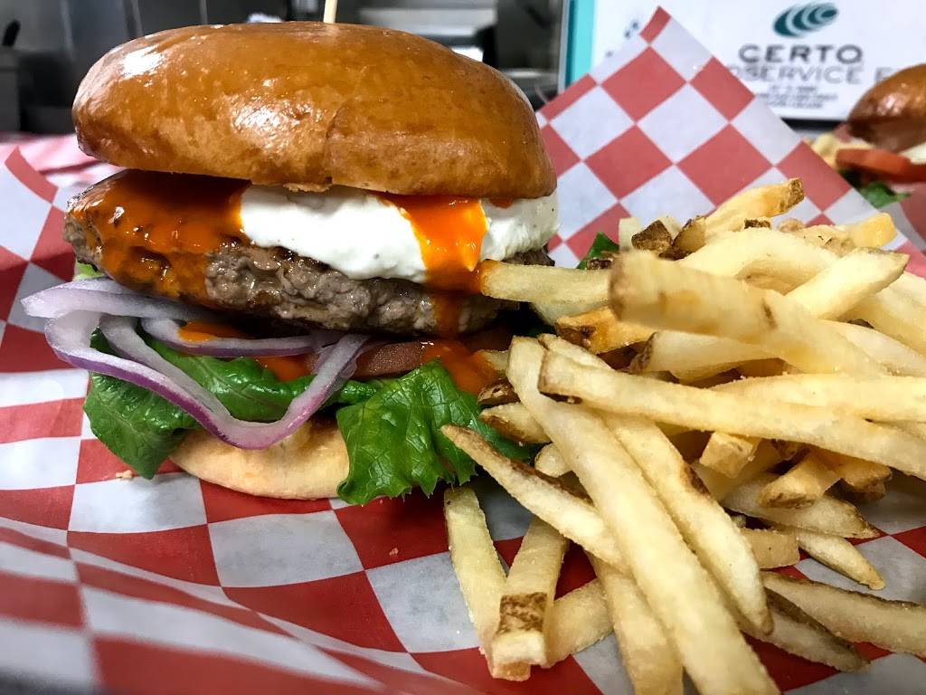 Eriks Church | restaurant | 824 Roosevelt Trail, Windham, ME 04062, USA | 2075721447 OR +1 207-572-1447