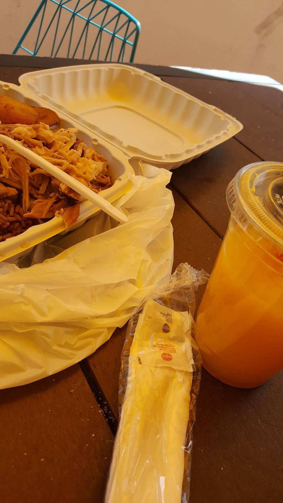 Oasis Sandwich Shop | cafe | 19 Harbor Dr, Key Biscayne, FL 33149, USA | 3053619009 OR +1 305-361-9009