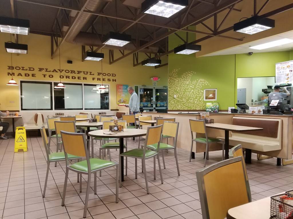 Del Taco | meal takeaway | 645 Tucker Rd, Tehachapi, CA 93561, USA | 6618239442 OR +1 661-823-9442