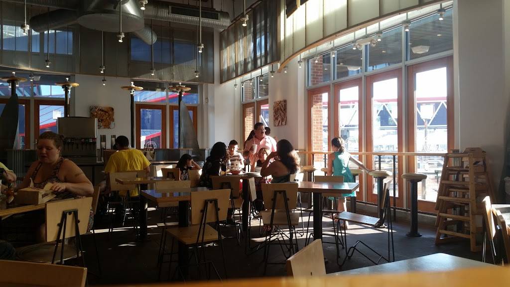 Chipotle Mexican Grill | restaurant | 600 E Pratt St #101, Baltimore, MD 21202, USA | 6674010794 OR +1 667-401-0794