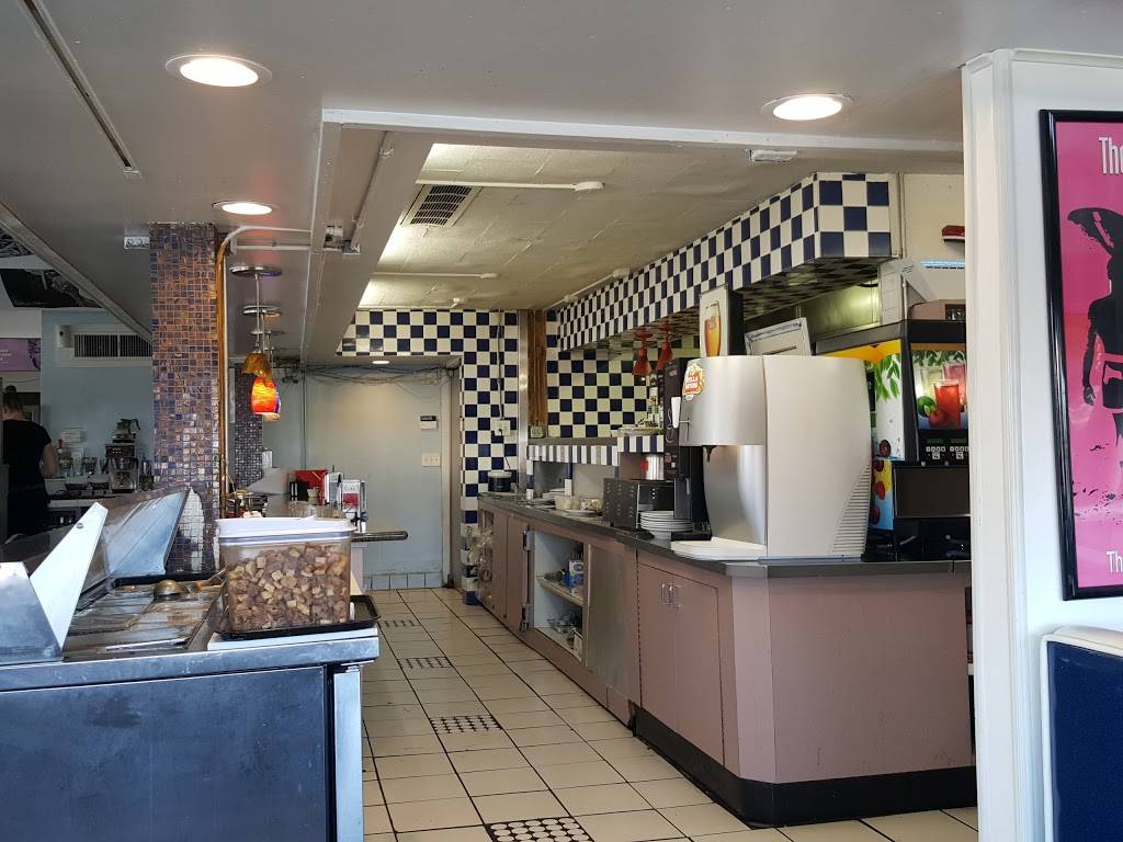 Tommys Family Restaurant & Coffee Shop | restaurant | 1409 S El Camino Real, San Clemente, CA 92672, USA | 9494987000 OR +1 949-498-7000