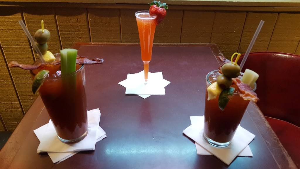 Rustys Family Restaurant & Sports Grille | restaurant | 2075 W Grant Rd, Tucson, AZ 85745, USA | 5206233363 OR +1 520-623-3363