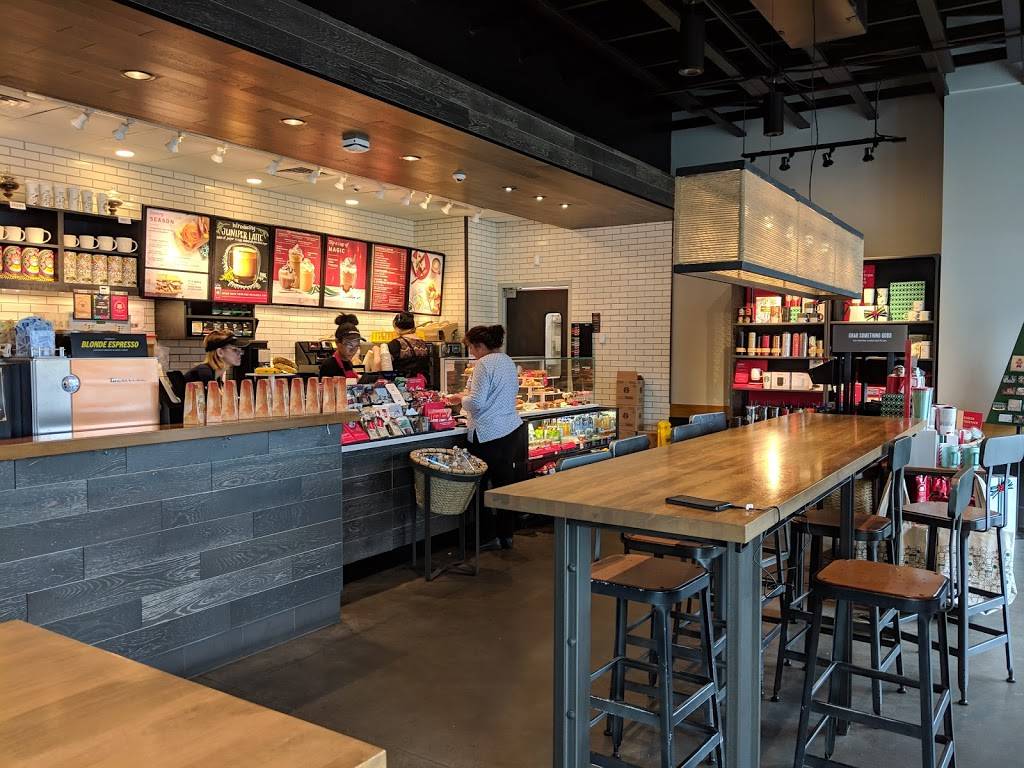 Starbucks | cafe | 1920 Bloomingdale Ave, Valrico, FL 33596, USA | 8136431715 OR +1 813-643-1715