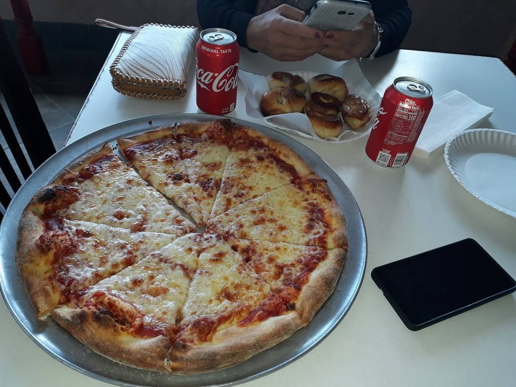 Pizza Point | meal delivery | 10802 NE 6th Ave, North Miami, FL 33161, USA | 3057581852 OR +1 305-758-1852