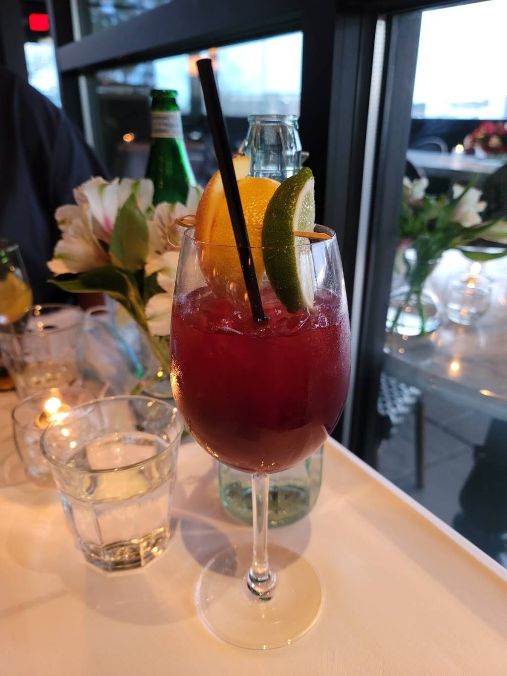 Daniellas Ristorante | restaurant | 41 Cross St, Peabody, MA 01960, USA | 9788712942 OR +1 978-871-2942