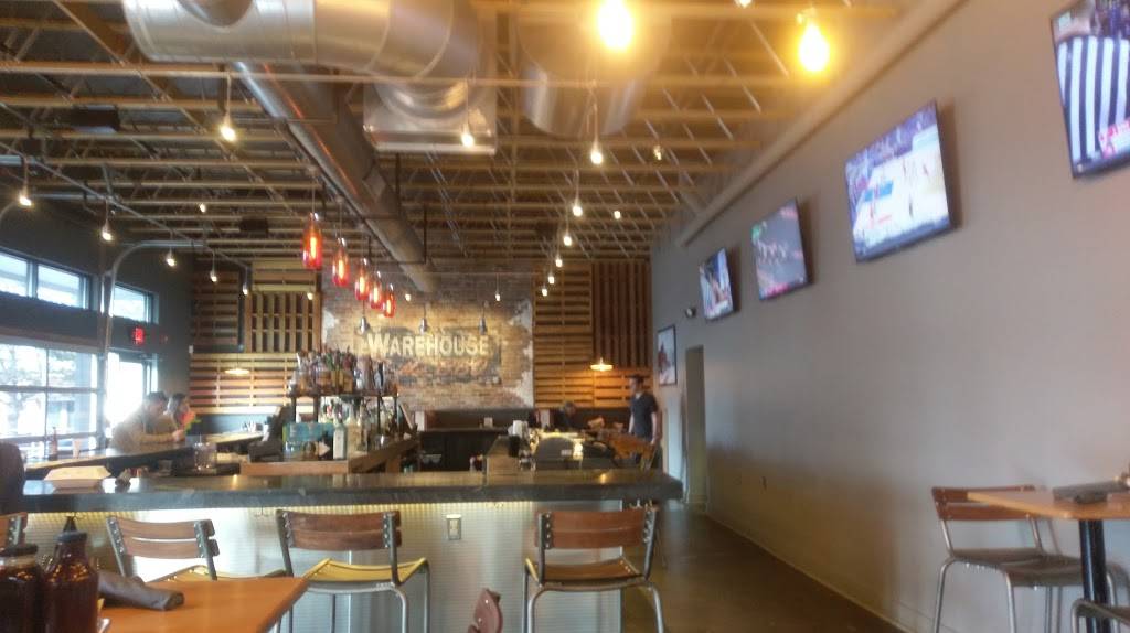 Warehouse Grill & Bbq | restaurant | 219 Wolf Rd, Albany, NY 12205, USA | 5184895227 OR +1 518-489-5227
