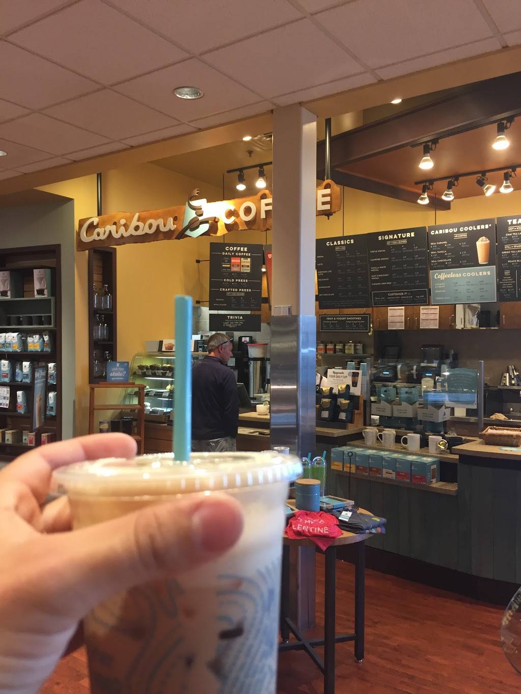 Caribou Coffee | cafe | 5725 Duluth St, Golden Valley, MN 55422, USA | 7635440312 OR +1 763-544-0312