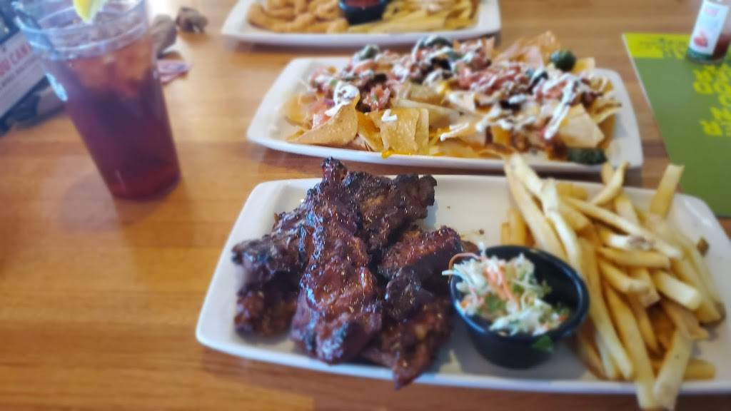 Applebees Grill + Bar | restaurant | 440 E Redd Rd, El Paso, TX 79912, USA | 9155852200 OR +1 915-585-2200