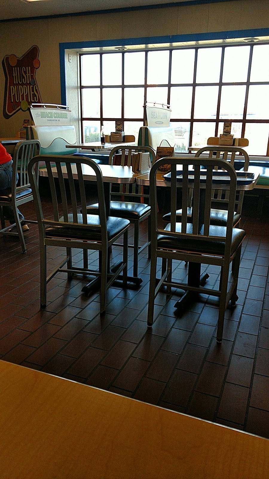 Long John Silvers | restaurant | 863 Hebron Rd, Newark, OH 43056, USA | 7405225488 OR +1 740-522-5488