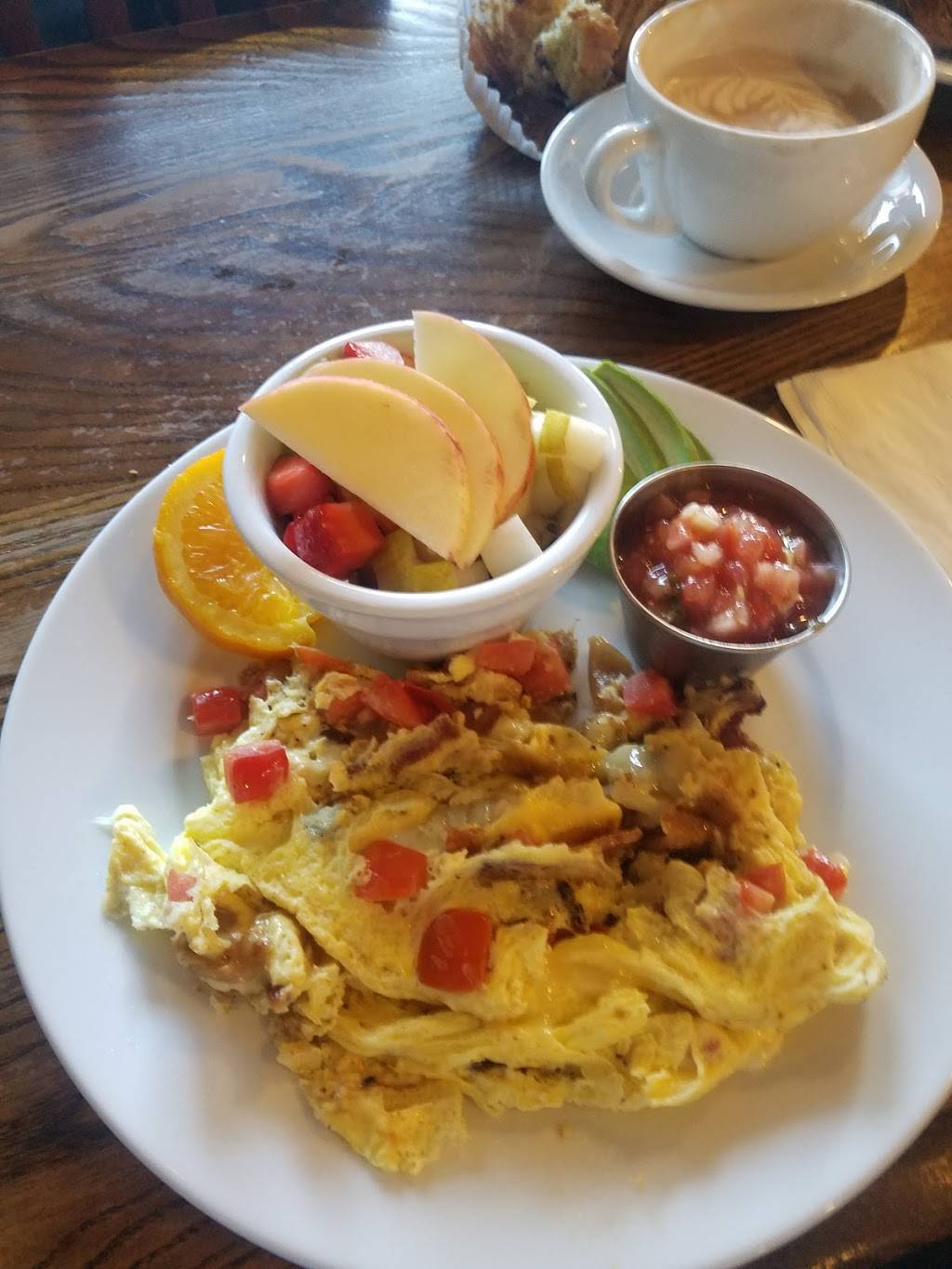 Costellos Travel Caffe | cafe | 2222 NE Broadway St, Portland, OR 97232, USA | 5032870270 OR +1 503-287-0270