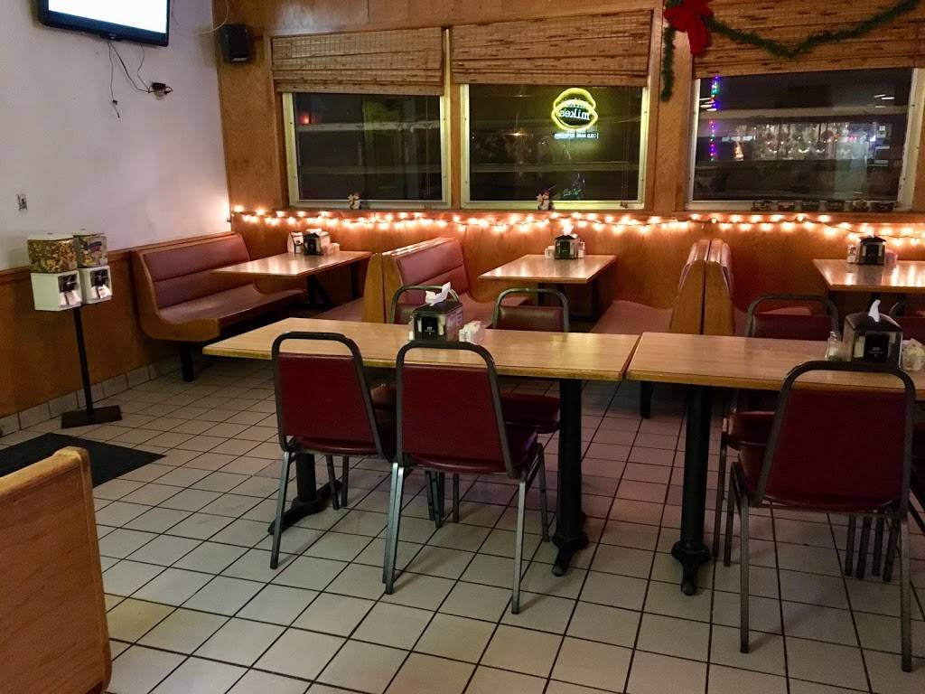 Boroonies Bar & Grill | restaurant | 801 W Main St, Greeneville, TN 37743, USA | 4235254632 OR +1 423-525-4632