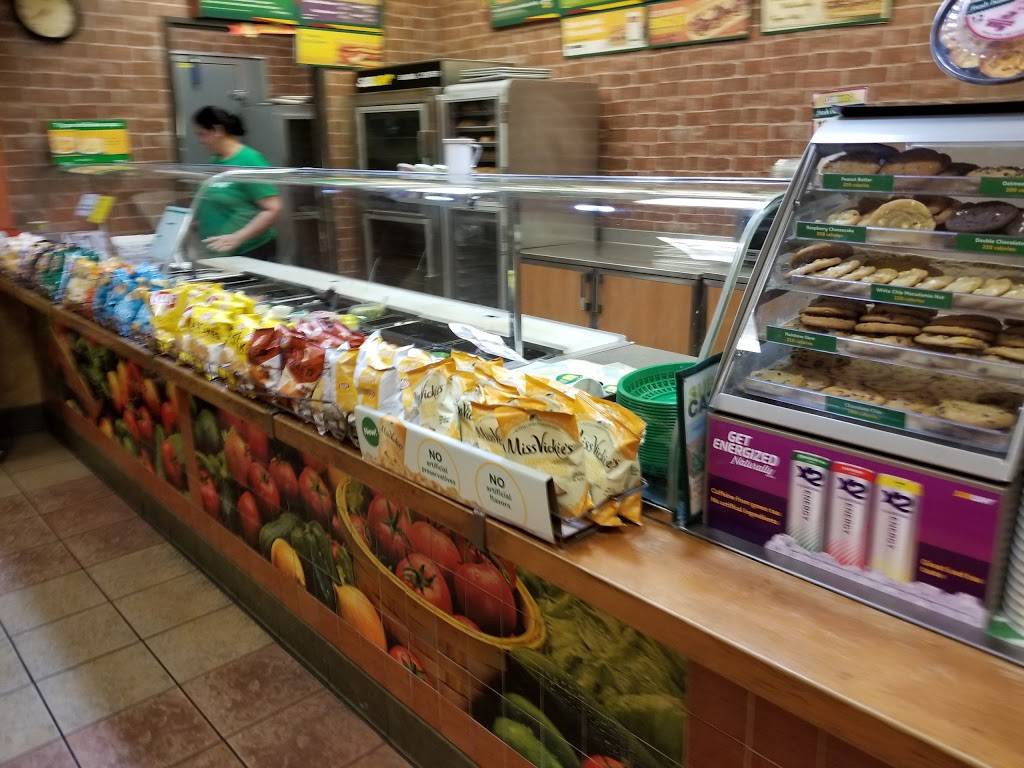 Subway | restaurant | 756 S Gilbert Rd Suite 102, Gilbert, AZ 85296, USA | 4808924910 OR +1 480-892-4910