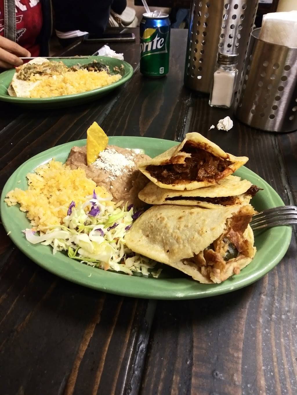 Las Gorditas/Los Pinguinos | restaurant | 840 N Decatur Blvd Suite G, Las Vegas, NV 89107, USA | 7029989720 OR +1 702-998-9720