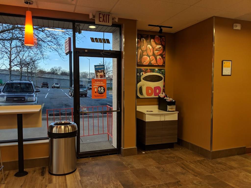 Dunkin Donuts | restaurant | 13804 Outlet Dr, Silver Spring, MD 20904, USA | 3018472023 OR +1 301-847-2023