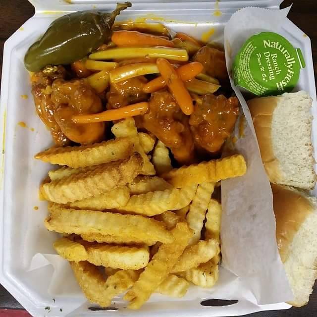 Crumpys Hot Wings On Highland | restaurant | 671 S Highland St, Memphis, TN 38111, USA | 9014435857 OR +1 901-443-5857