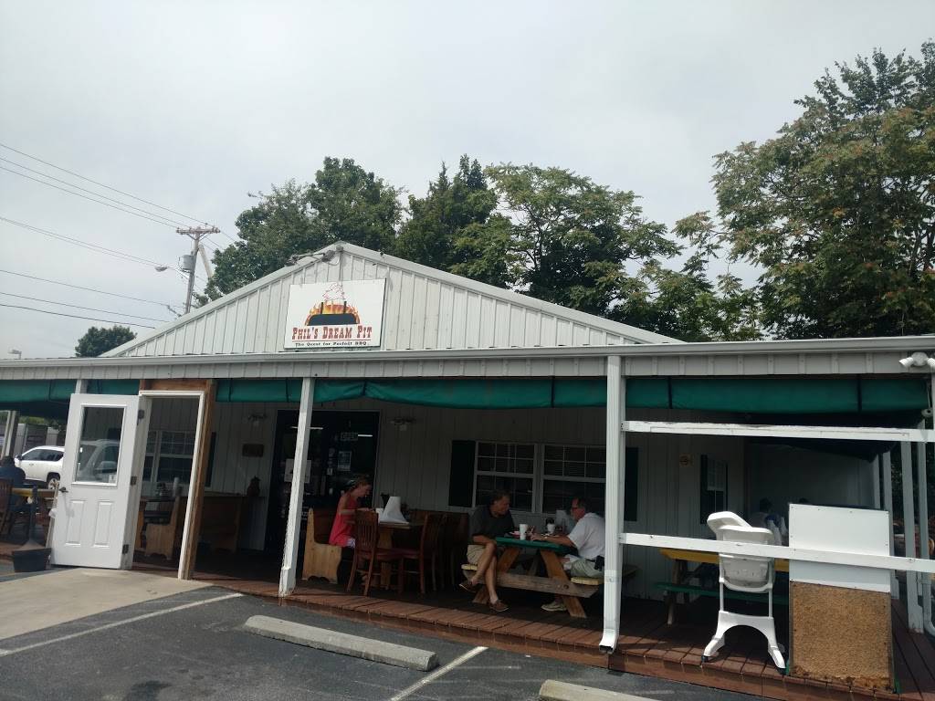 Phils Dream Pit | restaurant | 534 Eastern Star Rd Intersection of I 81 and I-26, exit 10 off, I-26, Kingsport, TN 37663, USA | 4233496437 OR +1 423-349-6437