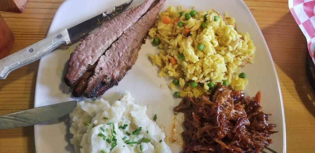 Sugar Pine Smokehouse | restaurant | 1830 W Cleveland Ave, Madera, CA 93637, USA | 5596741212 OR +1 559-674-1212