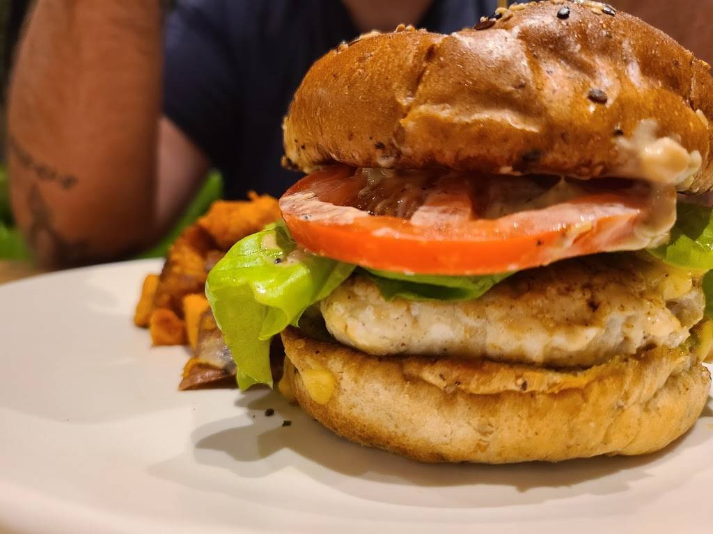 True Food Kitchen | restaurant | 630 Old Country Rd Suite 1040B, Garden City, NY 11530, USA | 5165594728 OR +1 516-559-4728