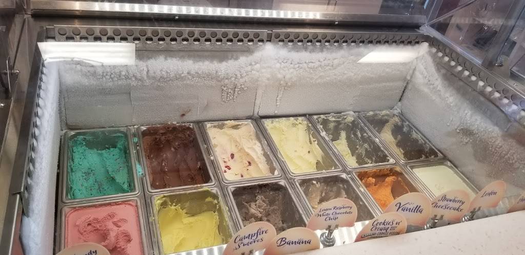 Ritas Italian Ice & Frozen Custard | restaurant | Southern Palm Crossing, 11071 Southern Blvd #130, Royal Palm Beach, FL 33411, USA | 5617954333 OR +1 561-795-4333