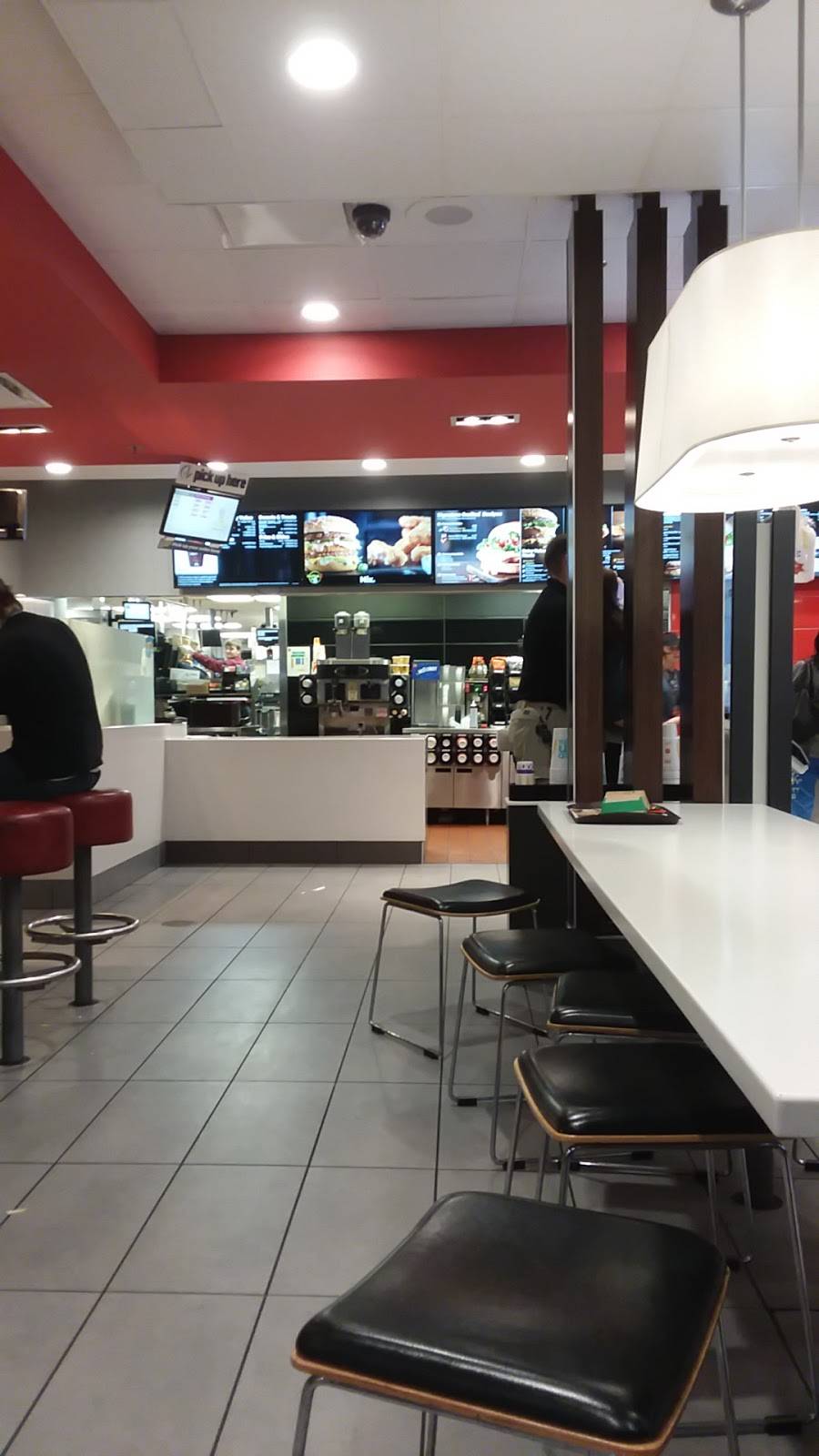 McDonalds | cafe | 357 N Charles G Seivers Blvd, Clinton, TN 37716, USA | 8654579500 OR +1 865-457-9500