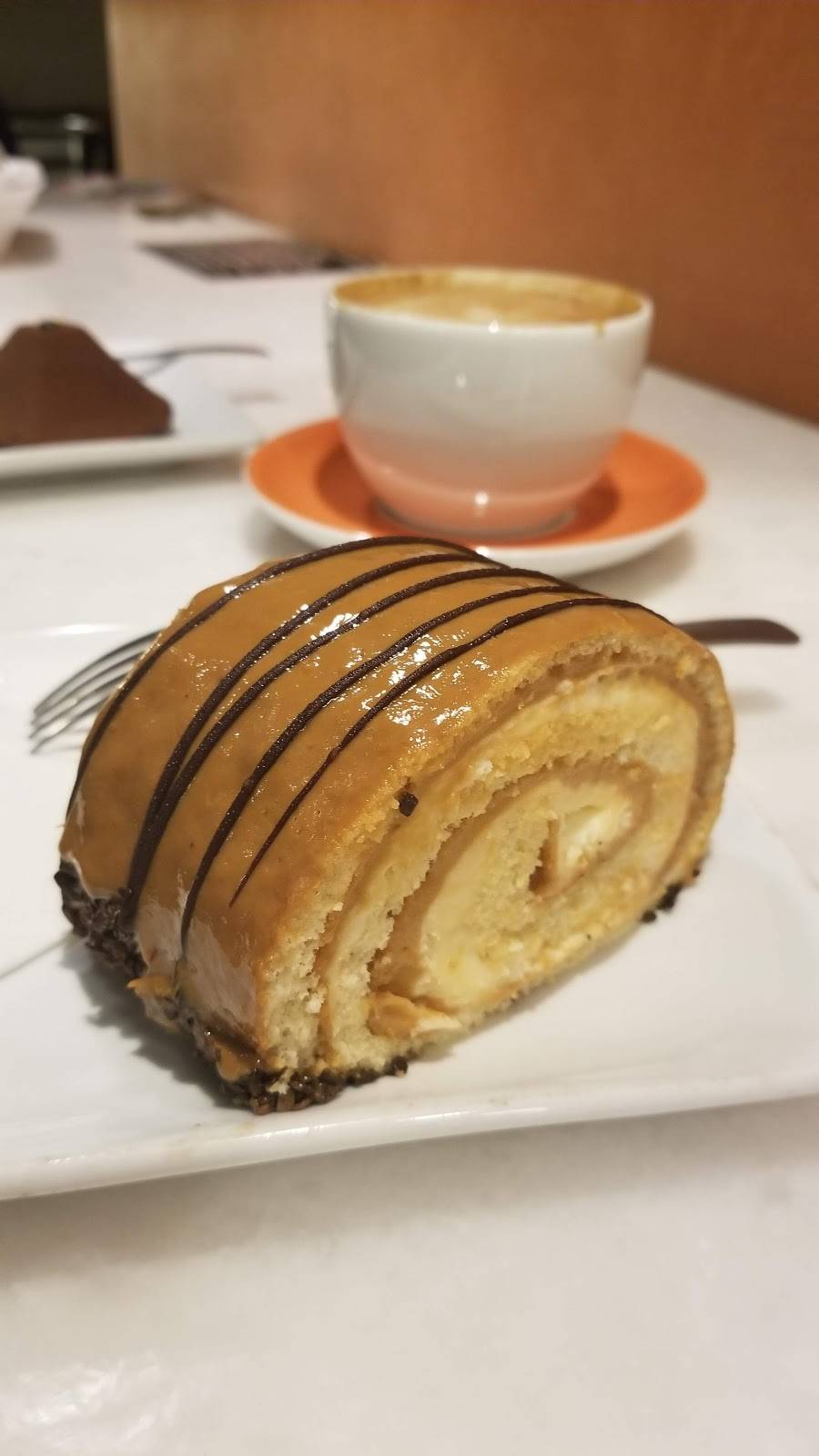 Figaro Dessert Cafe | cafe | 3011 University Ave, San Diego, CA 92104, USA | 6192412976 OR +1 619-241-2976