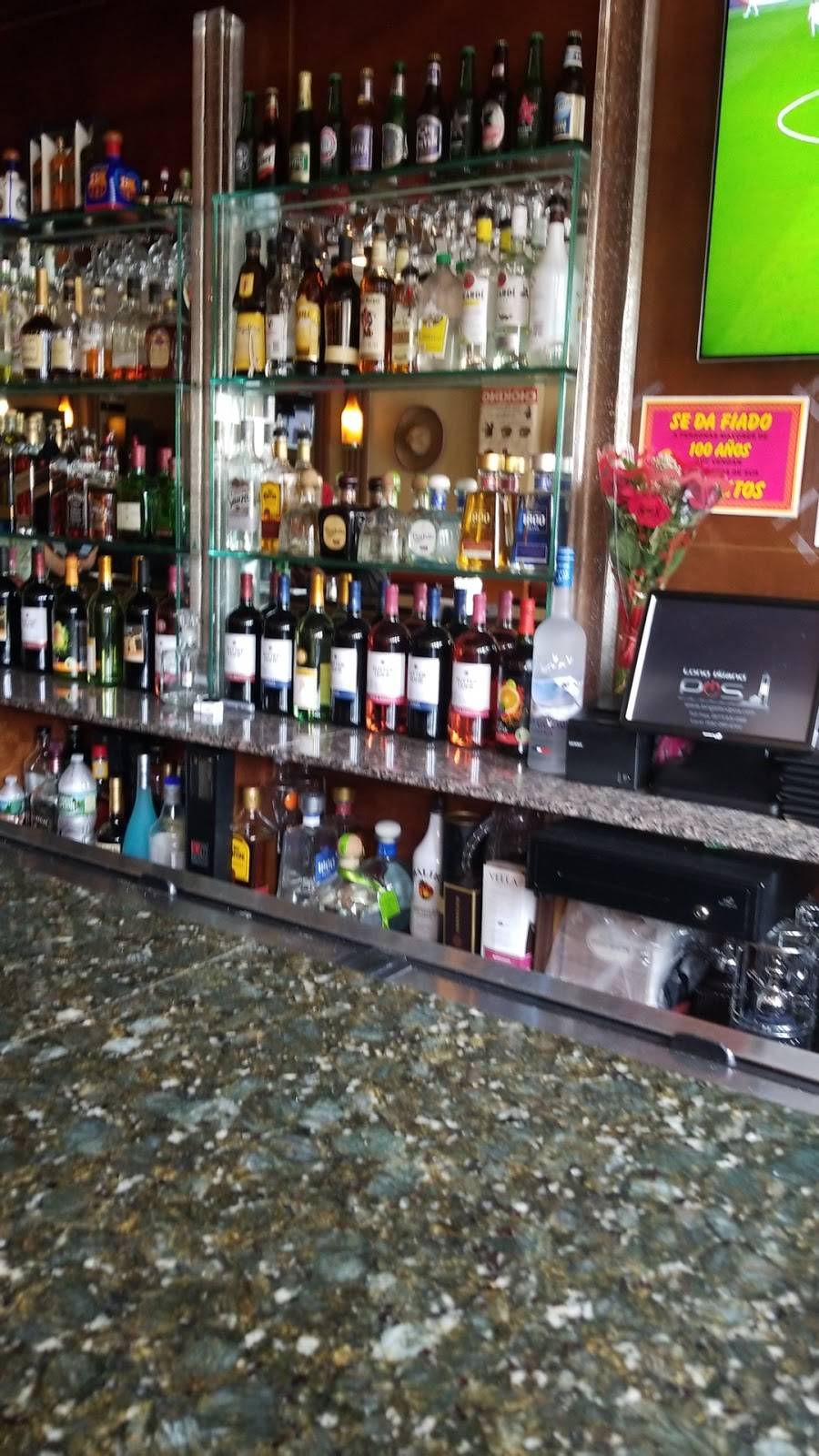 Mi Olivia Restaurant | restaurant | 660 Fulton Ave, Hempstead, NY 11550, USA | 5165391000 OR +1 516-539-1000