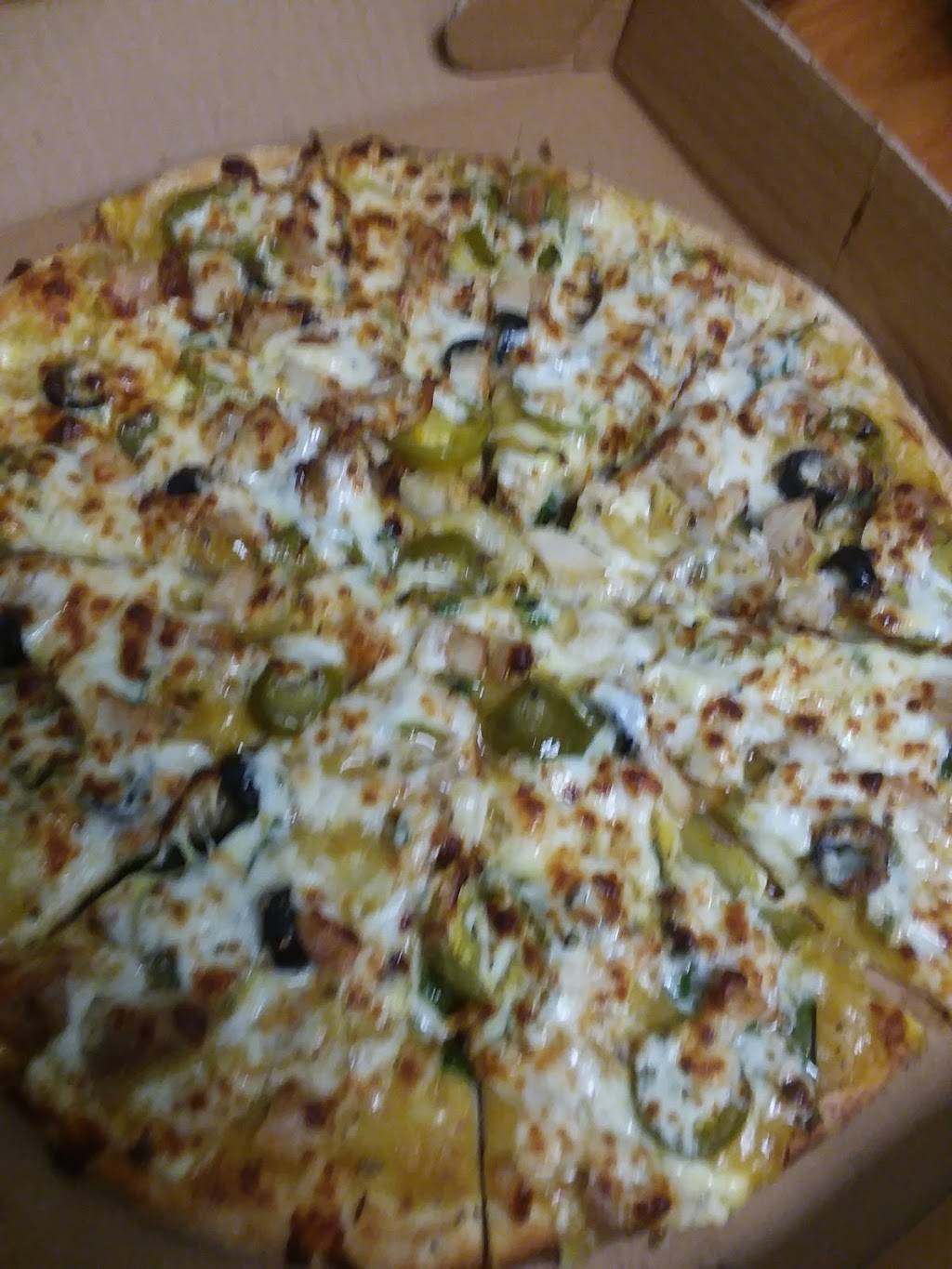 Ricks Pizza | restaurant | 913 W Grace St, Richmond, VA 23220, USA | 8046583645 OR +1 804-658-3645