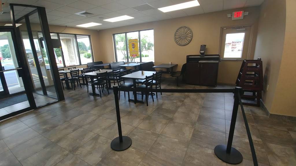 Brighton Hot Dog Shoppe | restaurant | 808 W Maple St, Hartville, OH 44632, USA | 3302676070 OR +1 330-267-6070