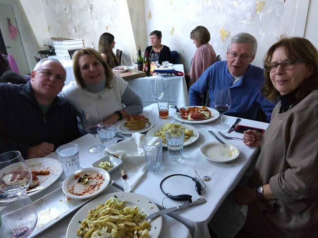 Chefs Table Clinton | cafe | 10 E Main St, Clinton, NJ 08809, USA | 9083232745 OR +1 908-323-2745