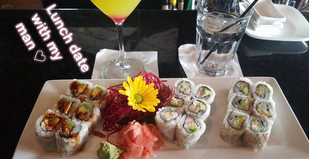 Tokyo Bay | restaurant | 2775 Showplace Dr, Naperville, IL 60564, USA | 6305798880 OR +1 630-579-8880