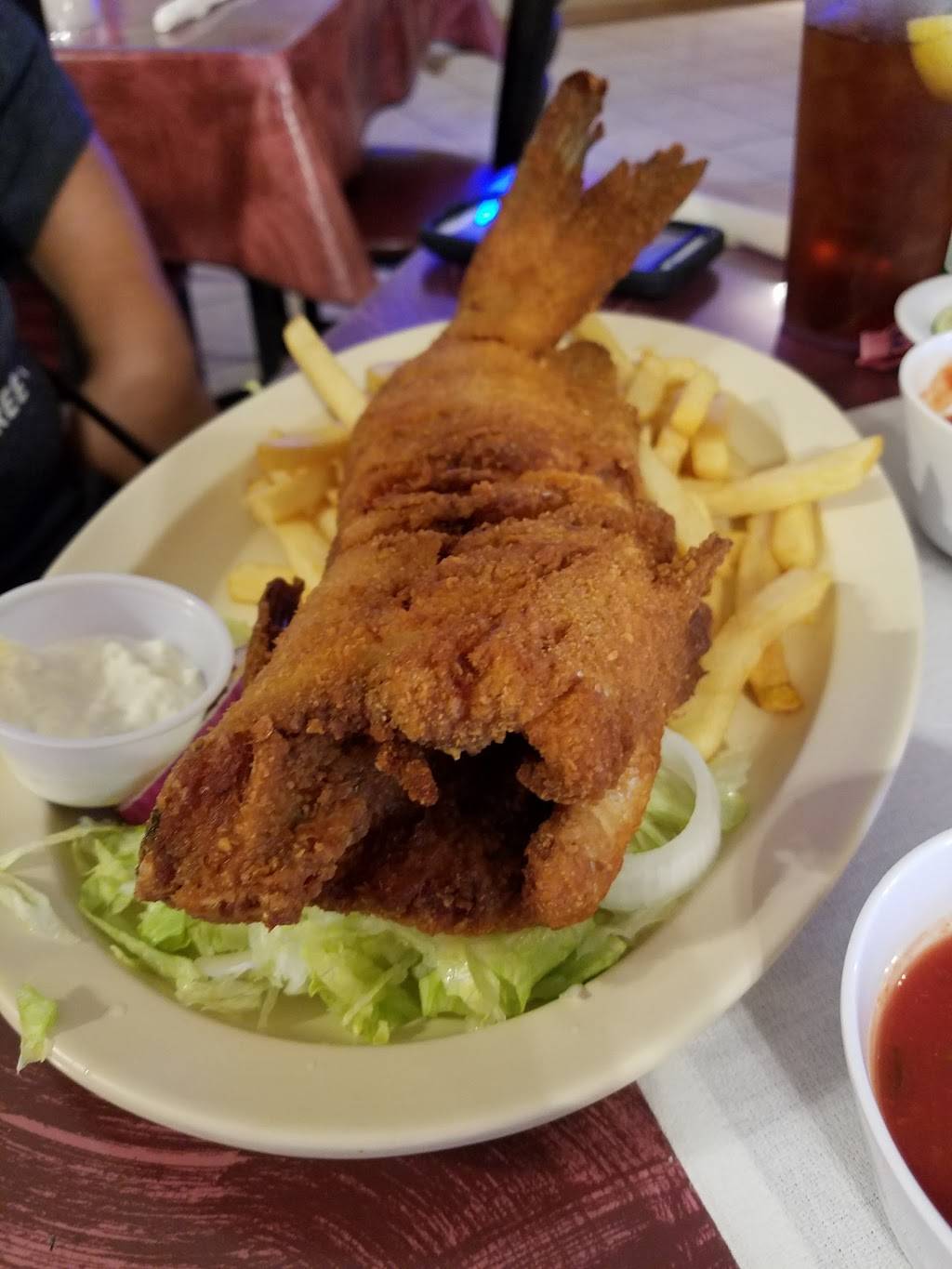 El Puerto | restaurant | 2700 NE 28th St, Fort Worth, TX 76111, USA | 8178340257 OR +1 817-834-0257