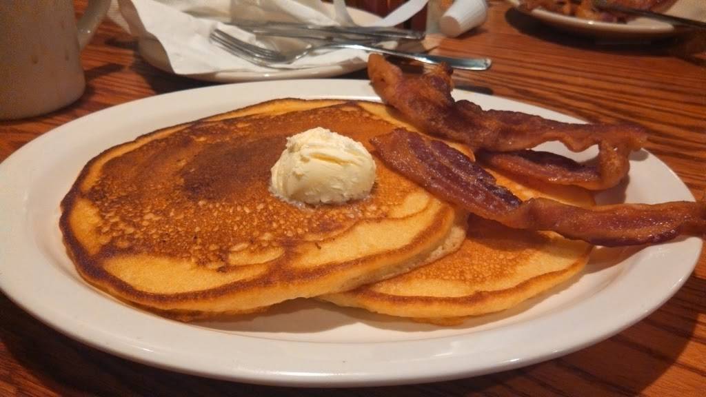 Cracker Barrel Old Country Store | restaurant | 3703 Hillsborough Rd, Durham, NC 27705, USA | 9193092888 OR +1 919-309-2888