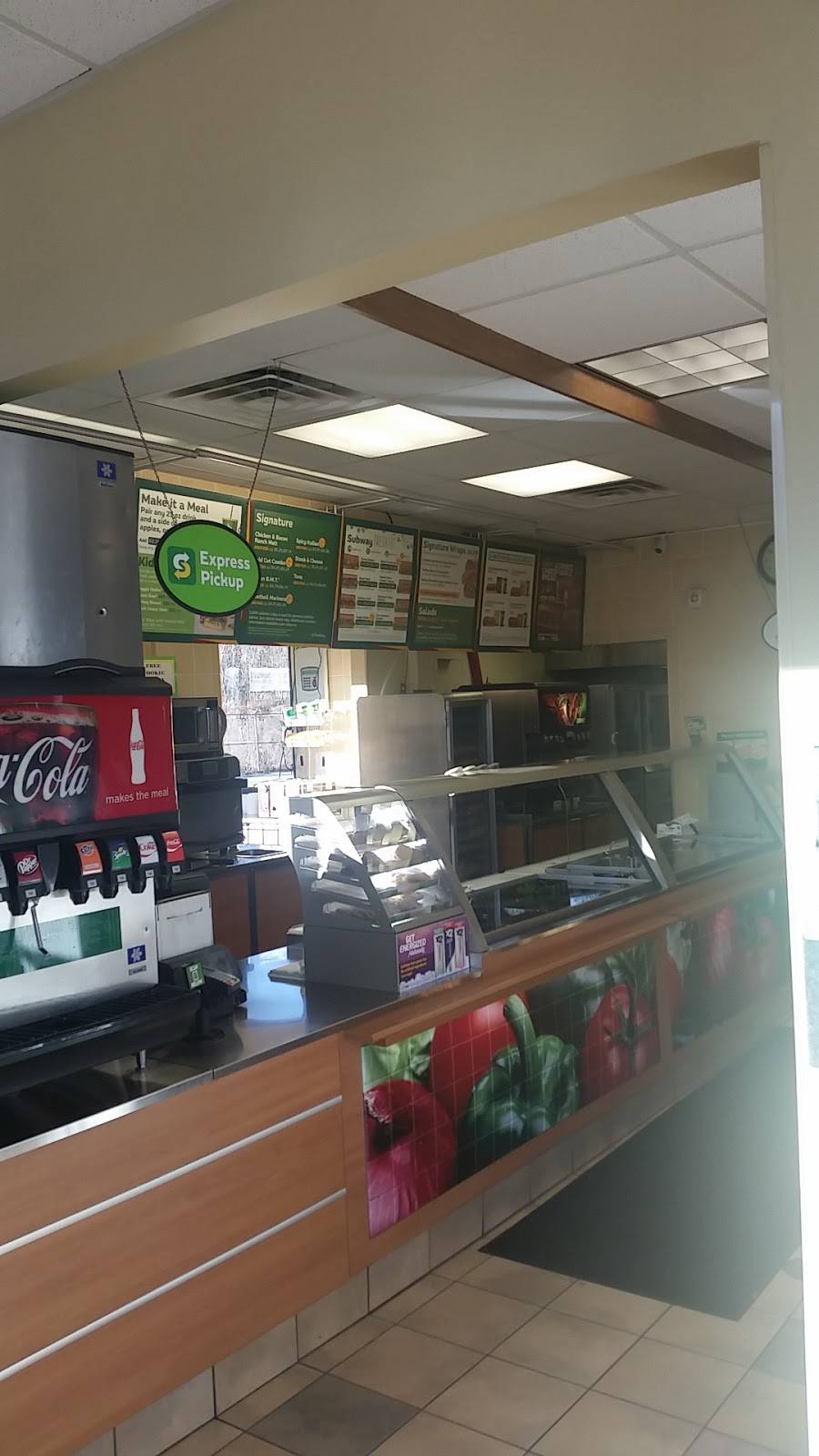 Subway | restaurant | 3910 W 5th Ave, Gary, IN 46404, USA | 2199770151 OR +1 219-977-0151