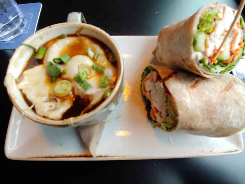 Bad Dog Sarnia | restaurant | 229 Christina St N, Sarnia, ON N7T 4C1, Canada | 5194917930 OR +1 519-491-7930