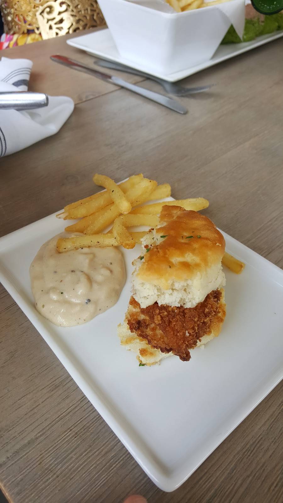 blvd Nashville | restaurant | 2013 Belmont Blvd, Nashville, TN 37212, USA | 6153852422 OR +1 615-385-2422