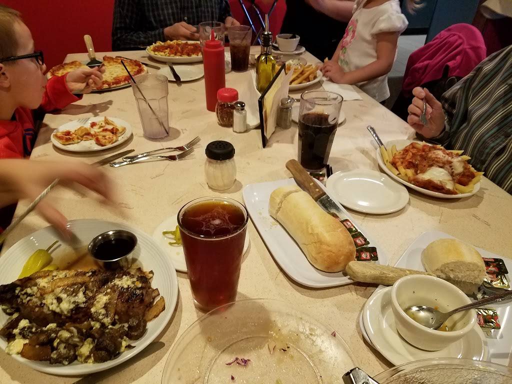 Nunzios Restaurant | restaurant | 5800 N 2nd St, Loves Park, IL 61111, USA | 8156335000 OR +1 815-633-5000