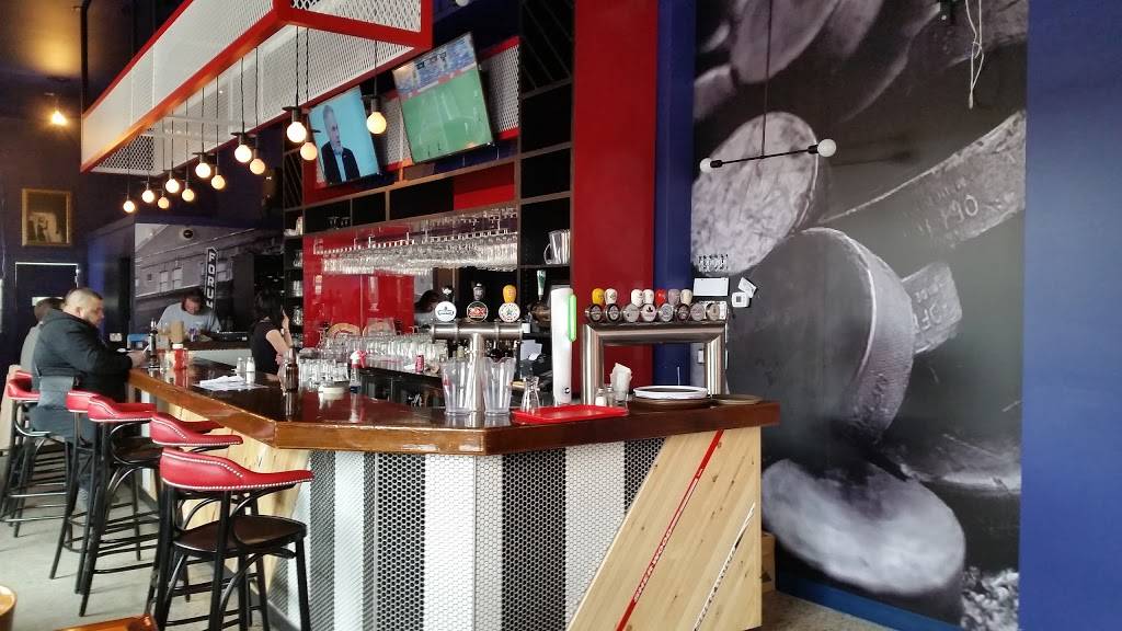 Capri Bar-Série | restaurant | 2687 Rue Wellington, Montréal, QC H3K 1X8, Canada | 5149350228 OR +1 514-935-0228