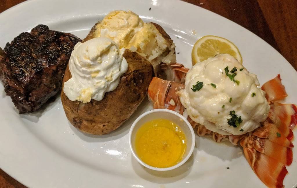 Girves Brown Derby | restaurant | 5051 Eastpointe Dr, Medina, OH 44256, USA | 3307211731 OR +1 330-721-1731