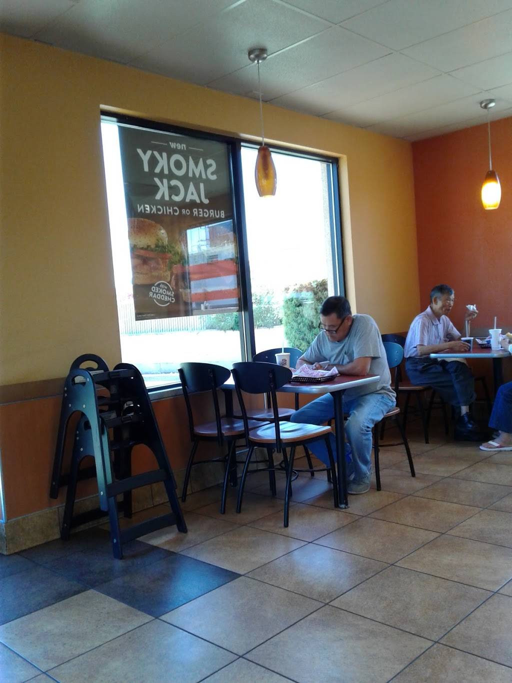 Jack in the Box | restaurant | 5420 Stockton Blvd, Sacramento, CA 95820, USA | 9164540244 OR +1 916-454-0244